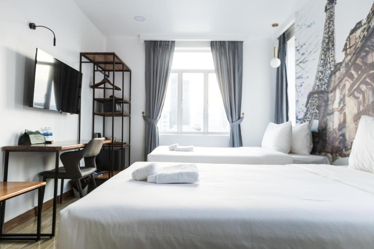 Times Hotel At Bassac Lane Phnom Penh Esterno foto
