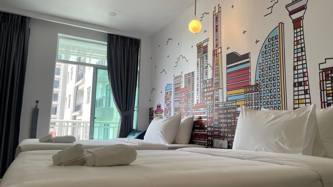 Times Hotel At Bassac Lane Phnom Penh Esterno foto
