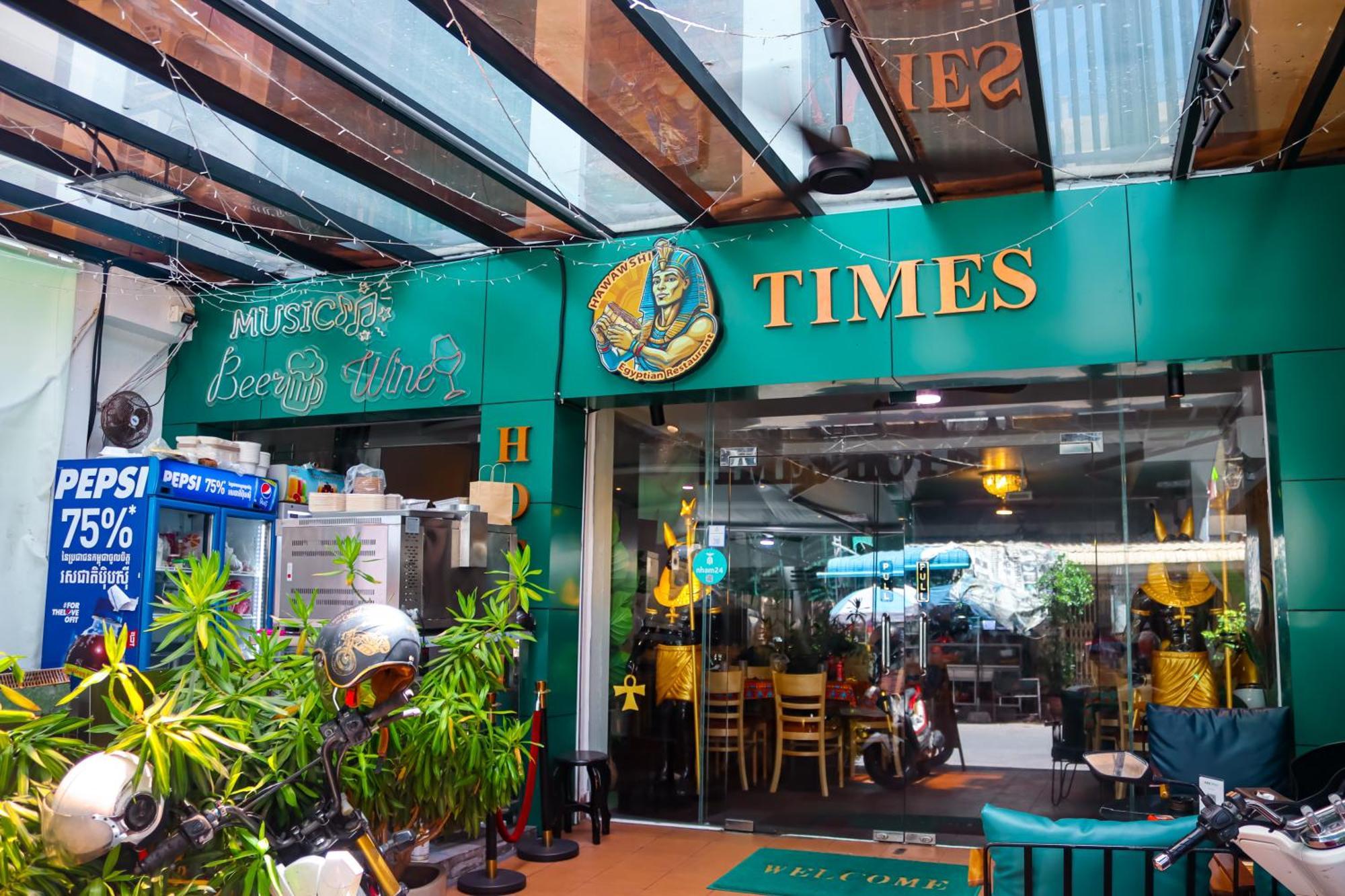 Times Hotel At Bassac Lane Phnom Penh Esterno foto